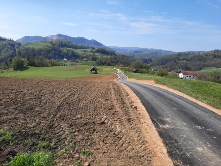 Grobelce Articek Pevec  2